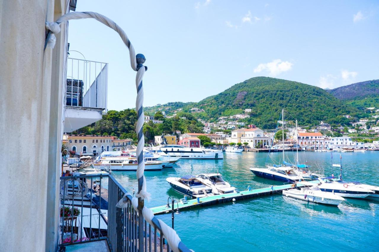 La Casa Di Antonia Lejlighed Ischia Eksteriør billede
